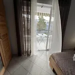 Bella Maisonette