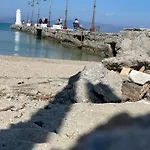 Bella Maisonette Πανσιόν 4*