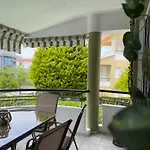 Bella Maisonette Maison d'hôtes
